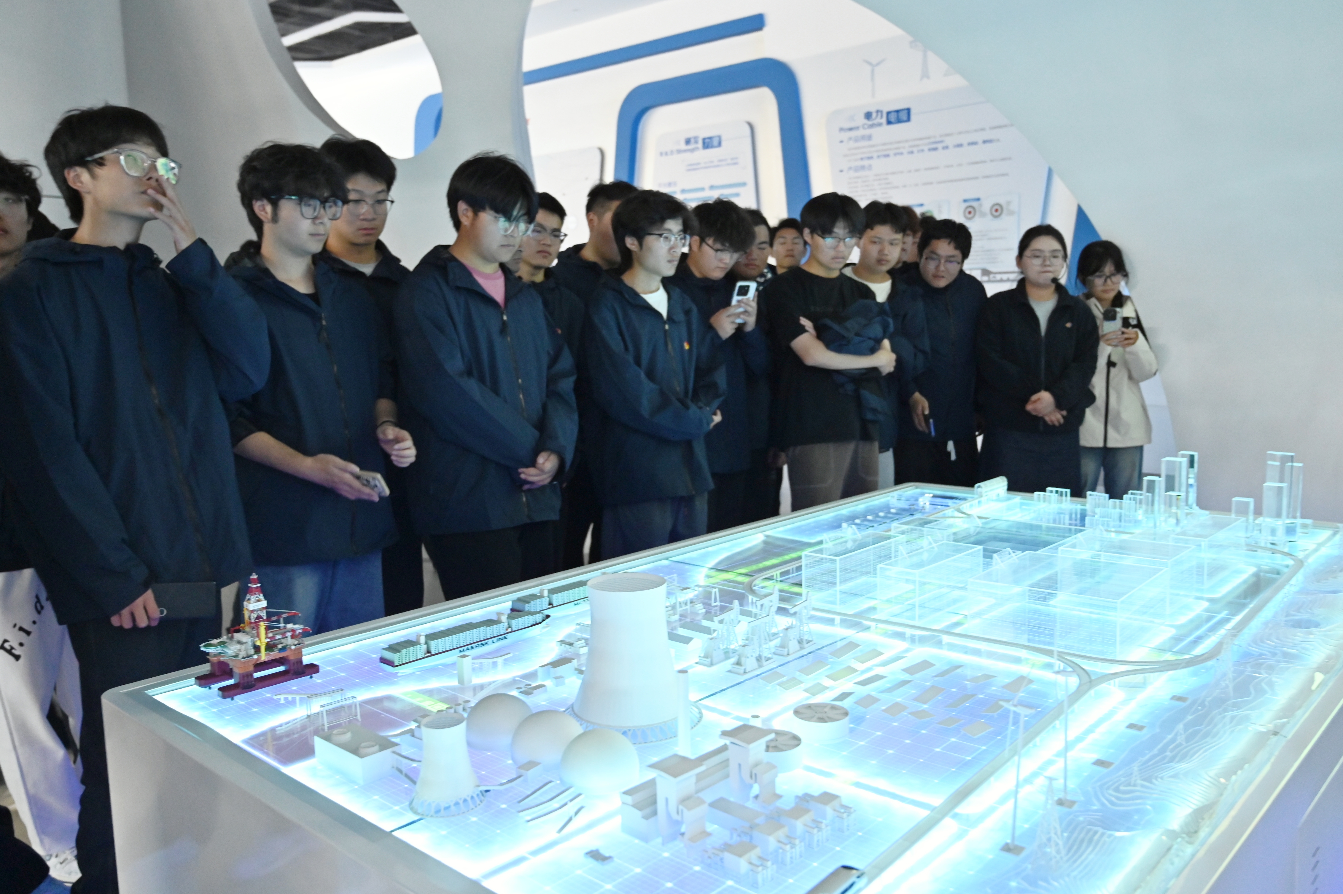 ��̽����ҵ����δ�� �������ߵ���ְҵ�Ρ���������ְҵ����ѧԺ����ѧԺ���°��߽�������ʱ�������ǲ�!��¼�ɷ�����ѧϰ