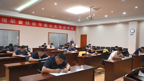 ������ʱ�������ǲ�!��¼�ɷ�2025���ְҵ����Ʒ���϶�����˳�쿢��