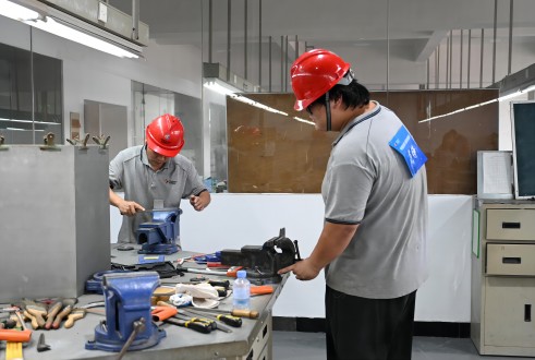 1696302710986748igKw.jpg DSC_3689(1).jpg